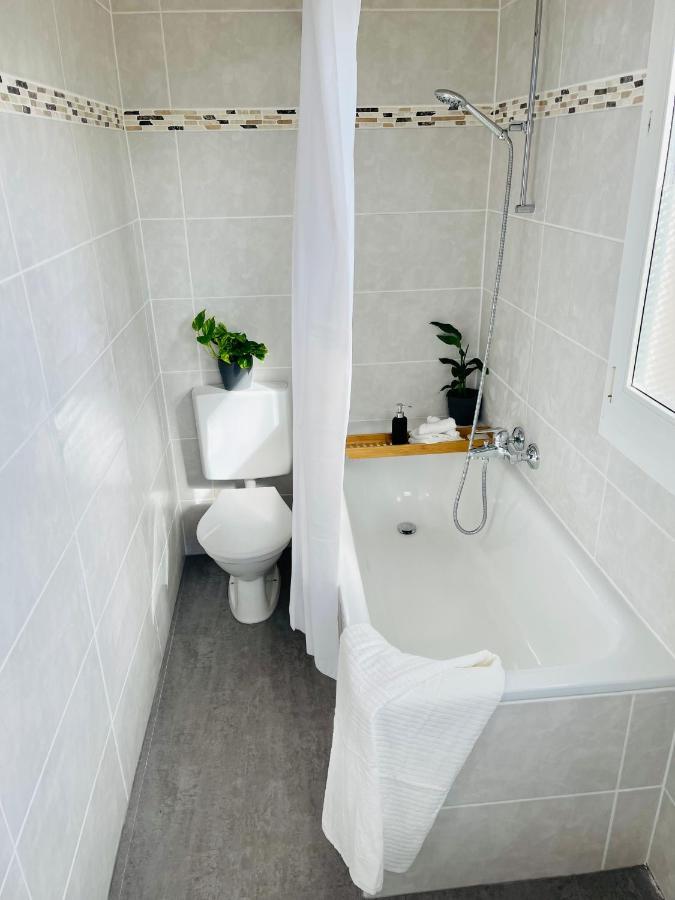 -The Urbanist- Lakeview Free Parking 2Bd Fast Wifi Oberhofen Εξωτερικό φωτογραφία